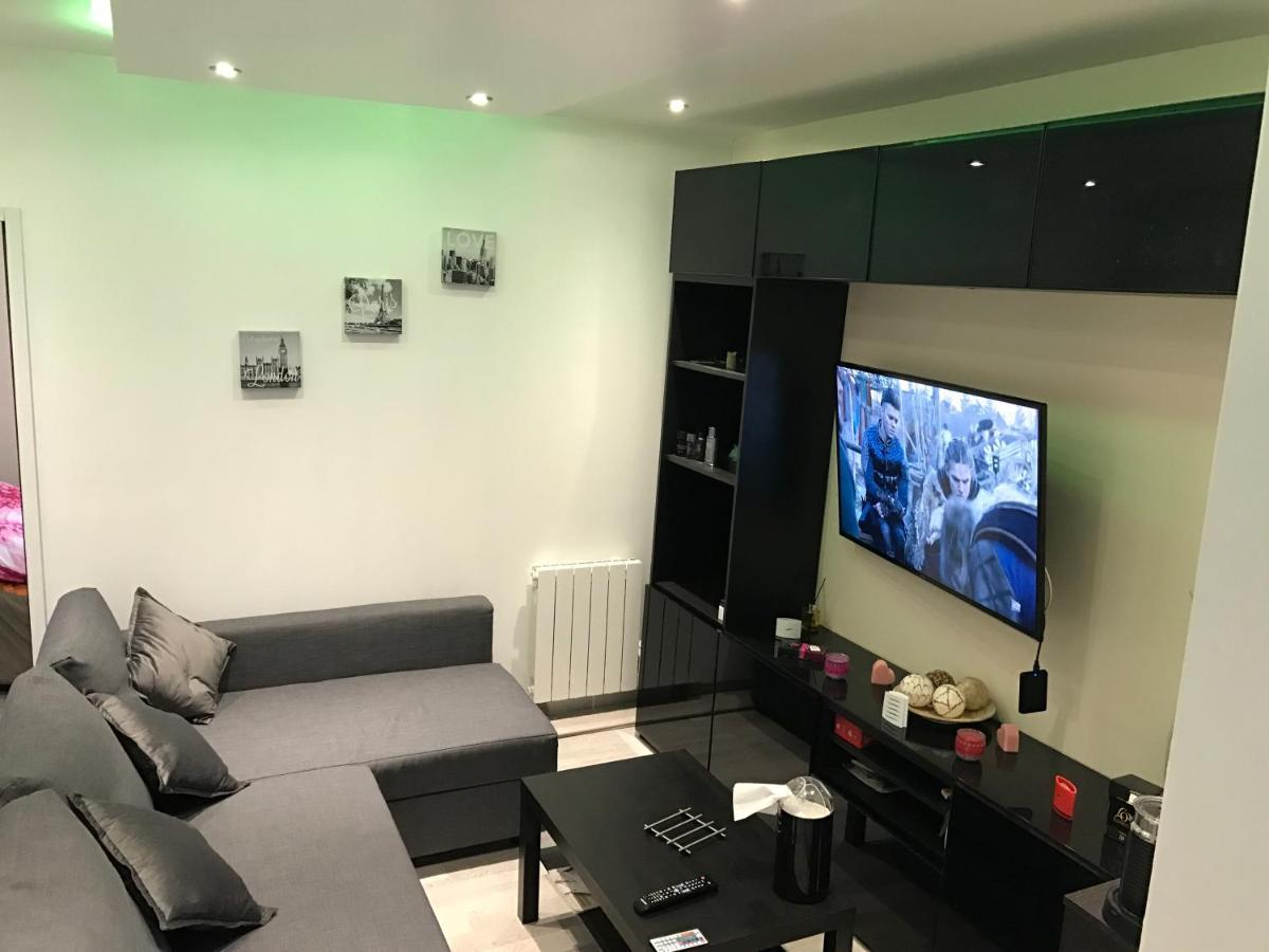 Gheddachi Apartment Жантили Екстериор снимка