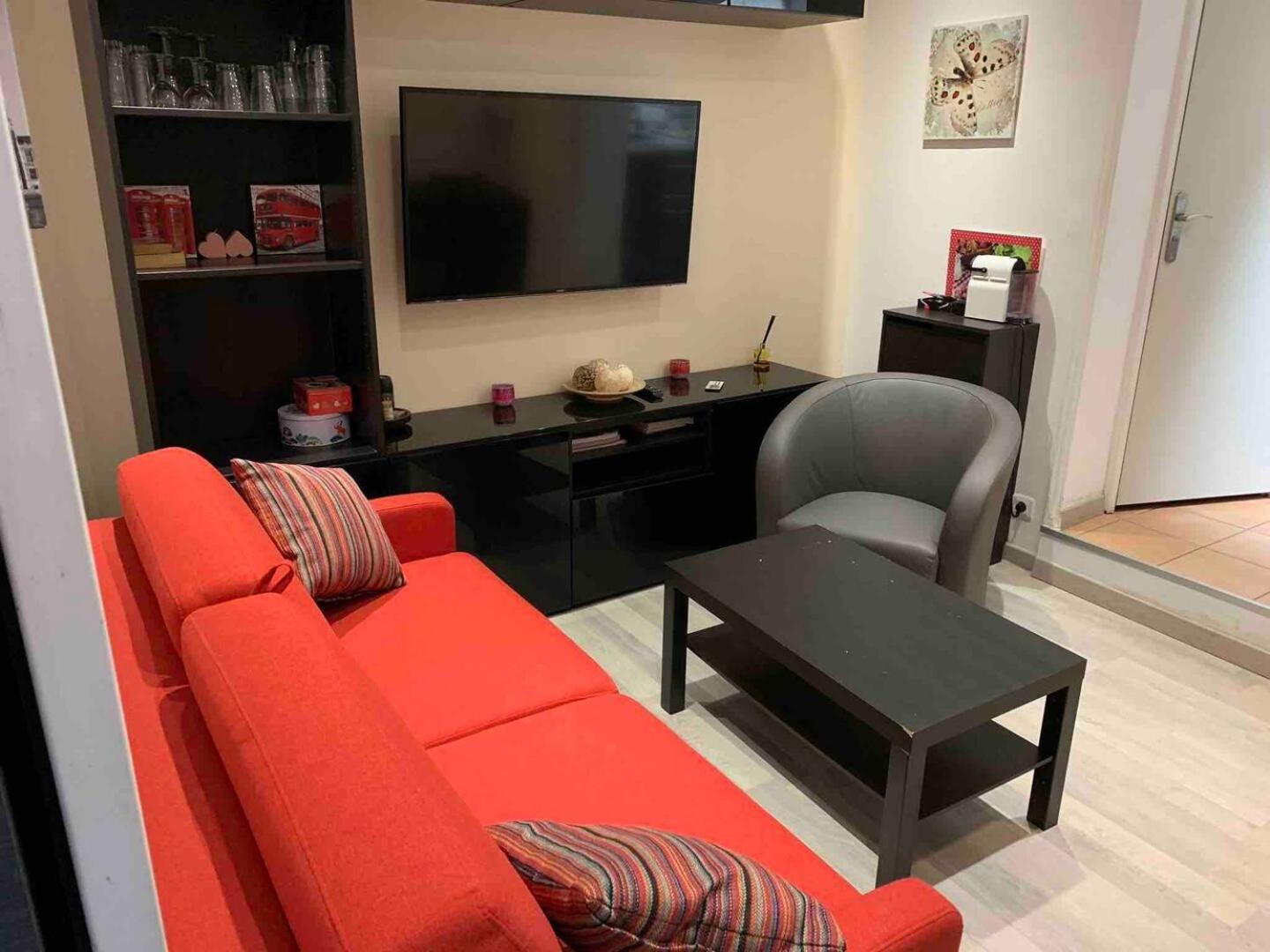 Gheddachi Apartment Жантили Екстериор снимка